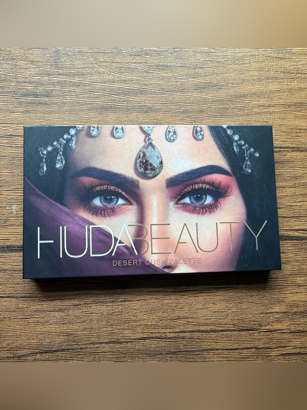 HUDA BEAUTY Eyeshadow Palette — Pink & Purple Tones